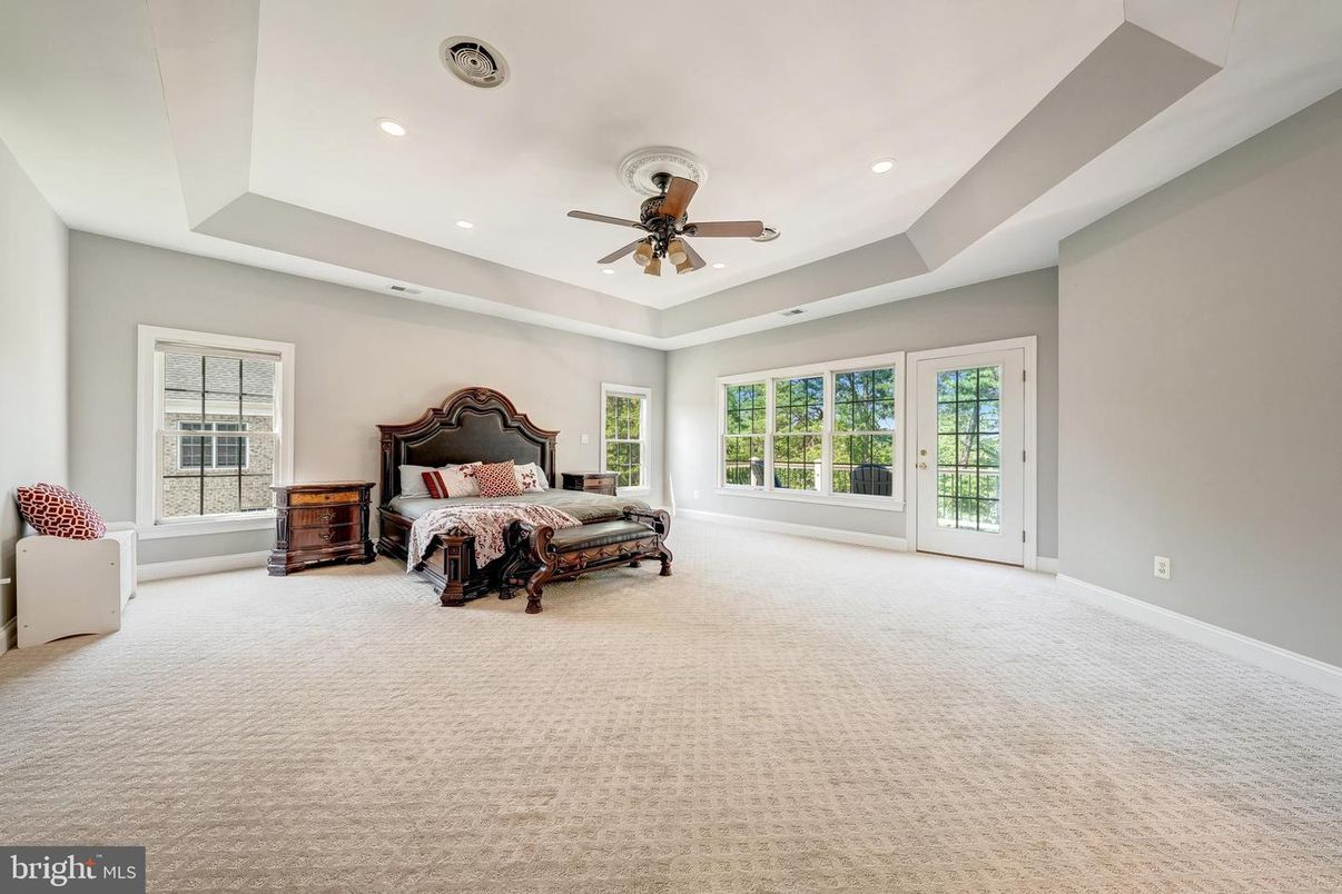 Bedroom, Interior, Recessed Lighting