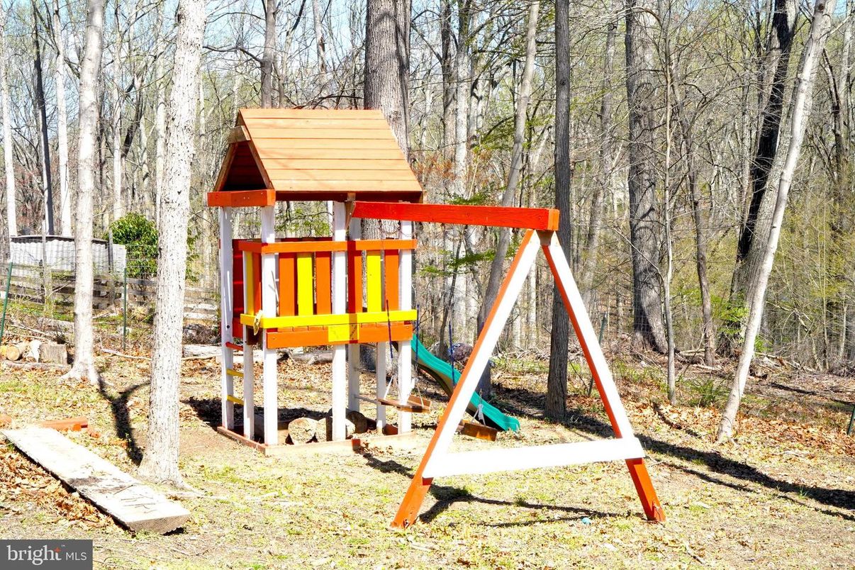 Backyard, Exterior, Playground
