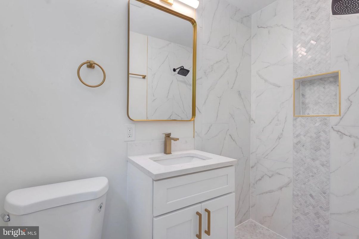 Bathroom, Interior, Marble Walls