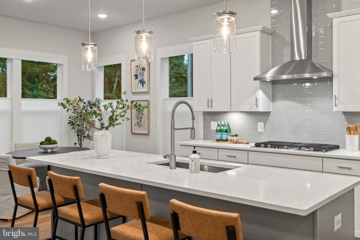 Interior, Kitchen, Pendant Lights, Recessed Lighting, Stainless Steel Appliances