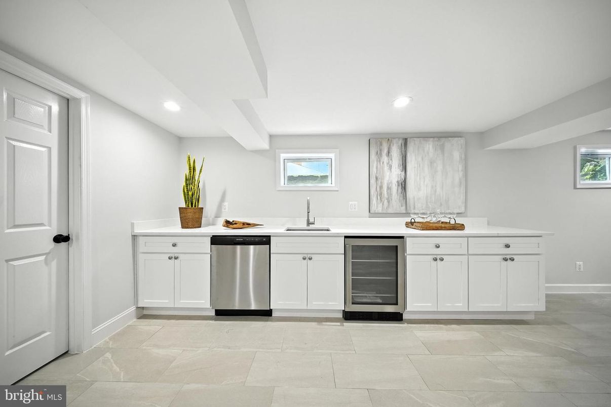 Interior, Kitchen, Recessed Lighting