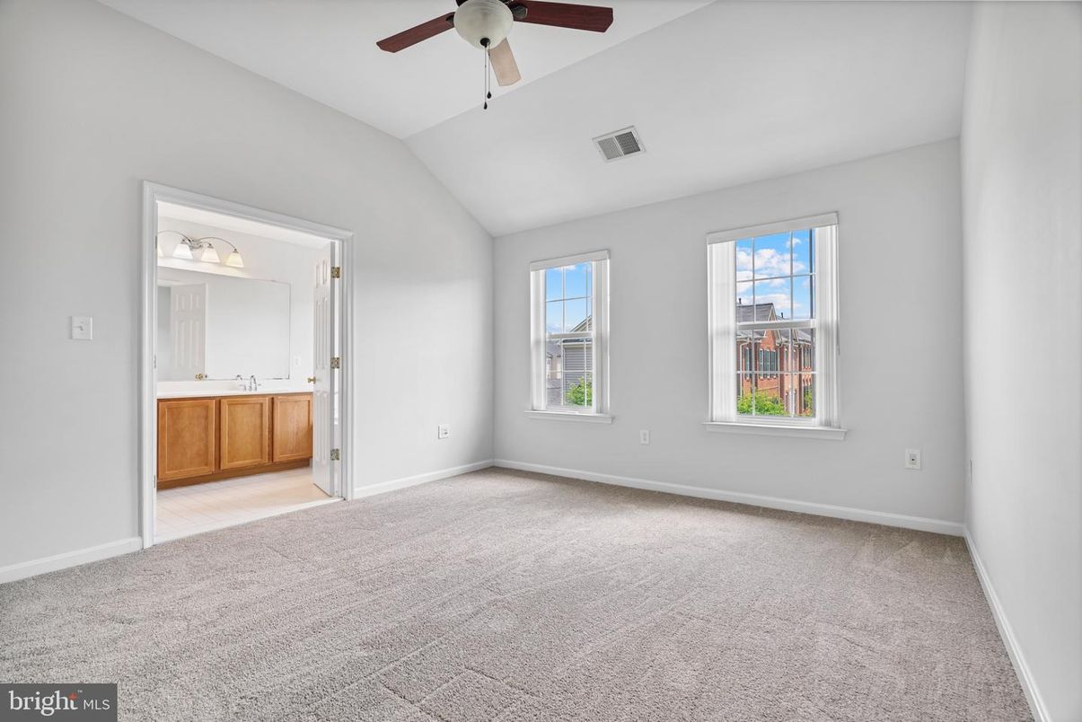 Bathroom, Empty room, Interior