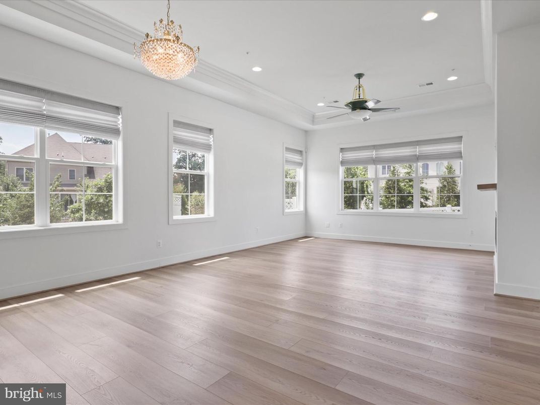 Chandelier, Empty room, Interior, Recessed Lighting, Wood Texture Flooring