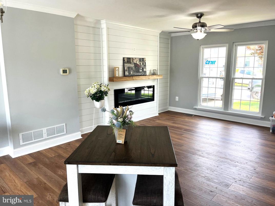 Dining room, Fireplace, Interior, Wood Texture Flooring