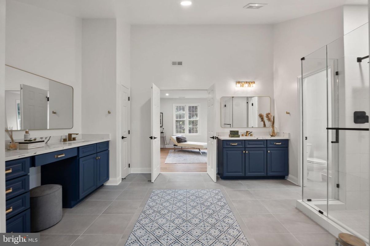 Bathroom, Dual Sink Vanities, Glass Shower, Interior, Recessed Lighting