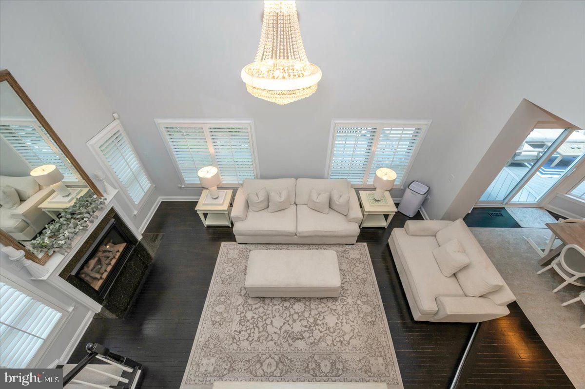 Chandelier, Interior, Living room, Water, Wood Texture Flooring