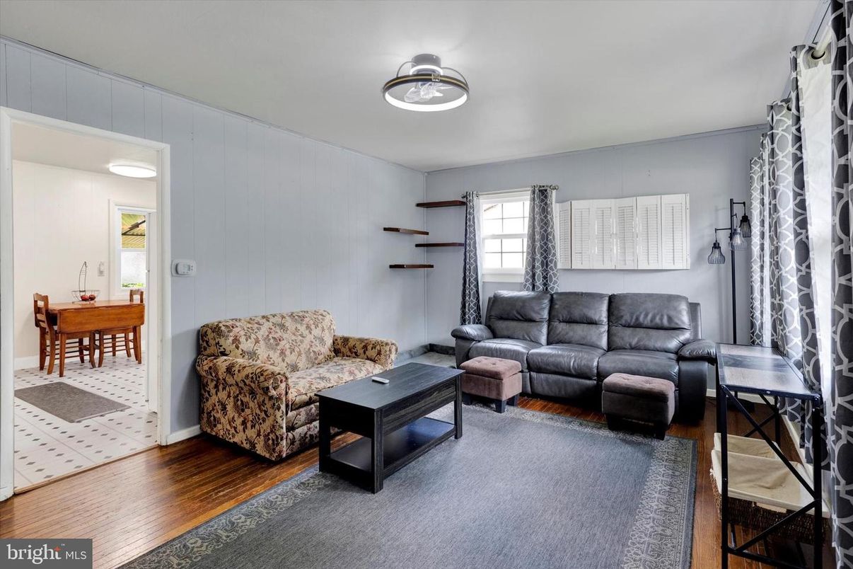 Dining room, Interior, Living room, Wood Texture Flooring