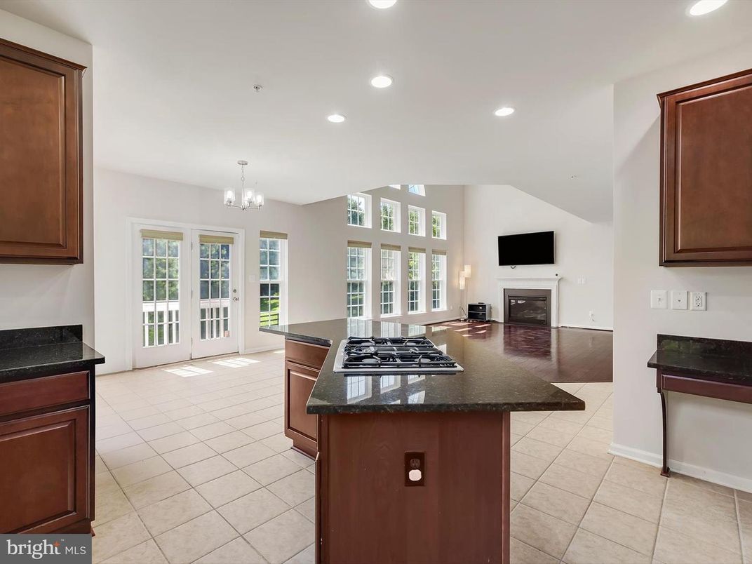 Chandelier, Fireplace, Interior, Kitchen, Recessed Lighting