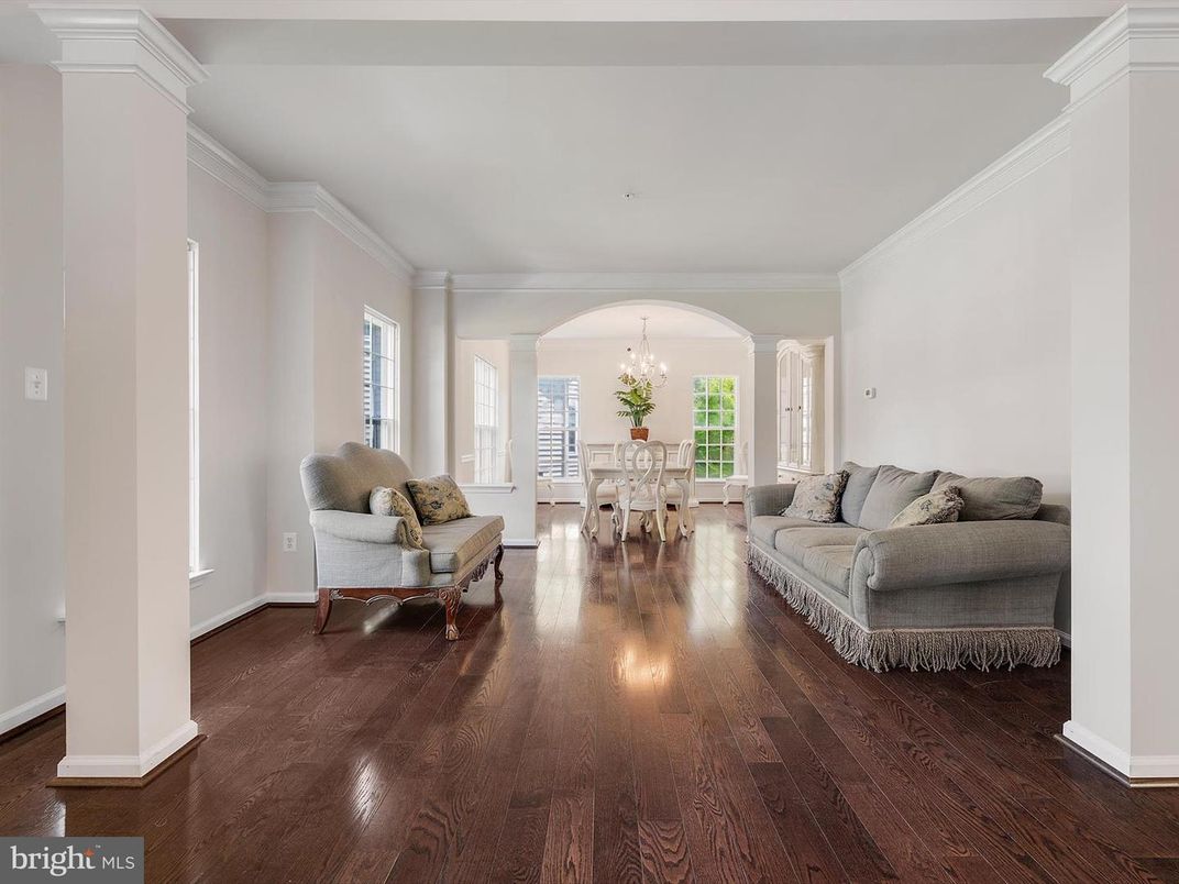 Chandelier, Dining room, Interior, Living room, Wood Texture Flooring
