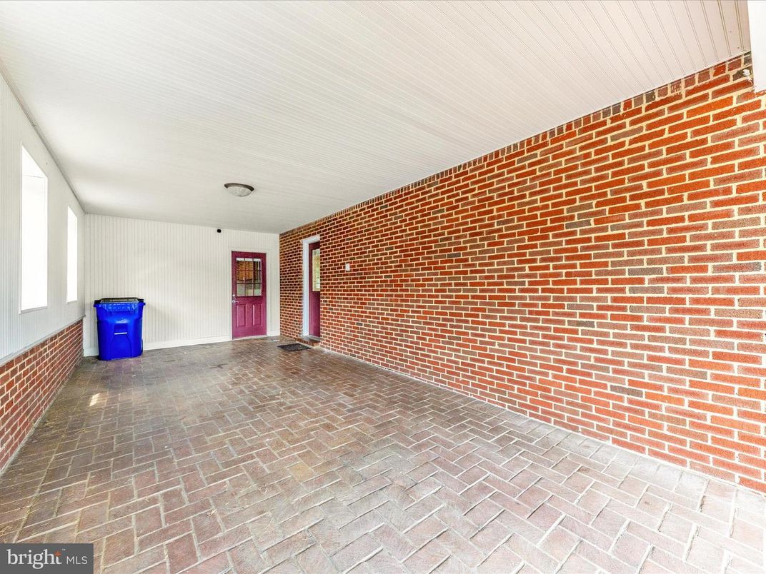 Empty room, Interior, Stone Walls