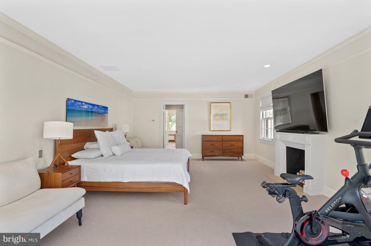 Bedroom, Fireplace, Fitness Equipment, Interior, Recessed Lighting