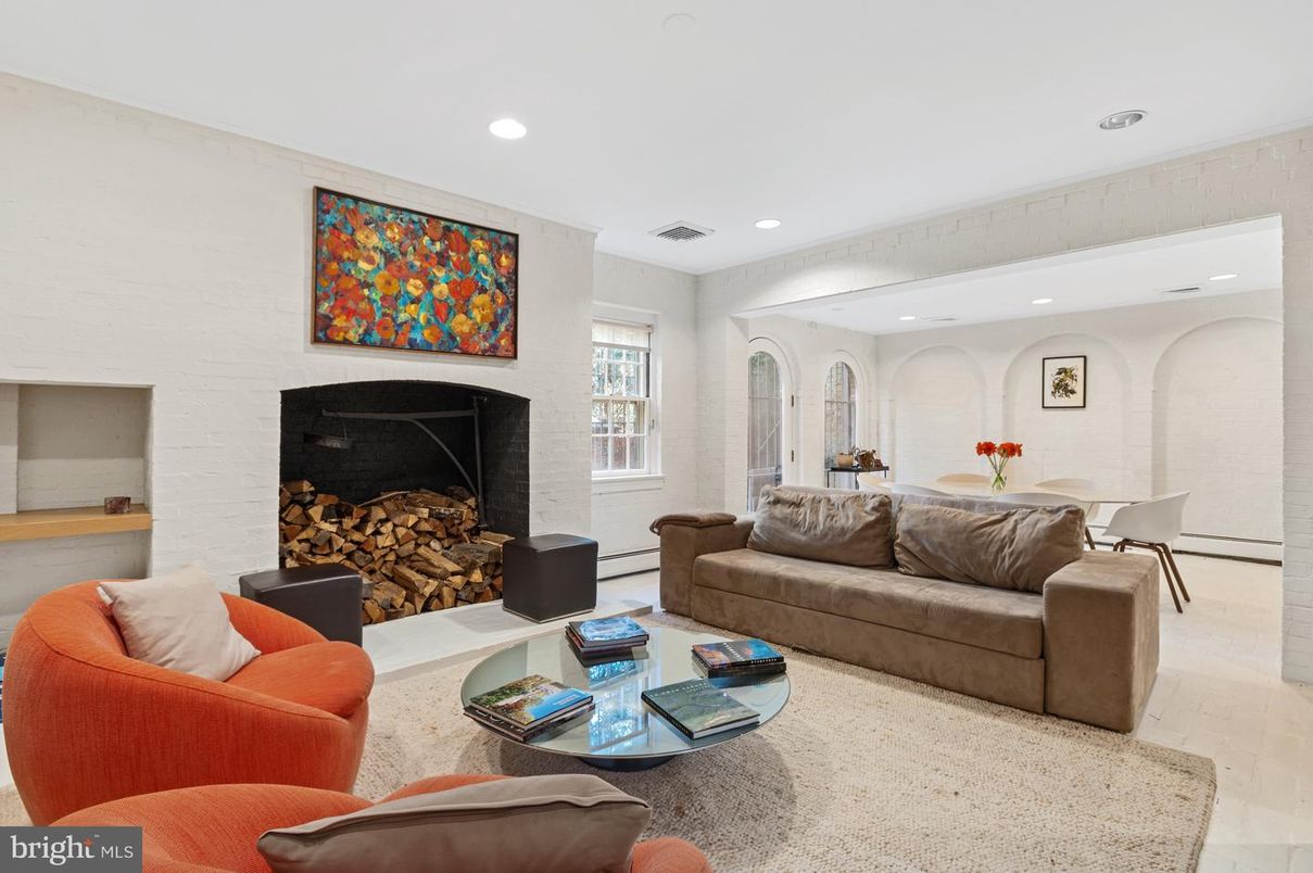 Fireplace, Interior, Living room, Recessed Lighting