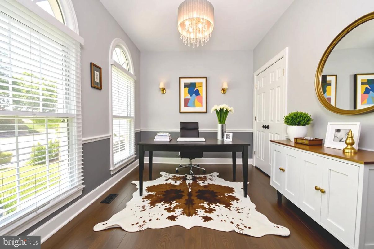 Chandelier, Home Office, Interior, Wood Texture Flooring