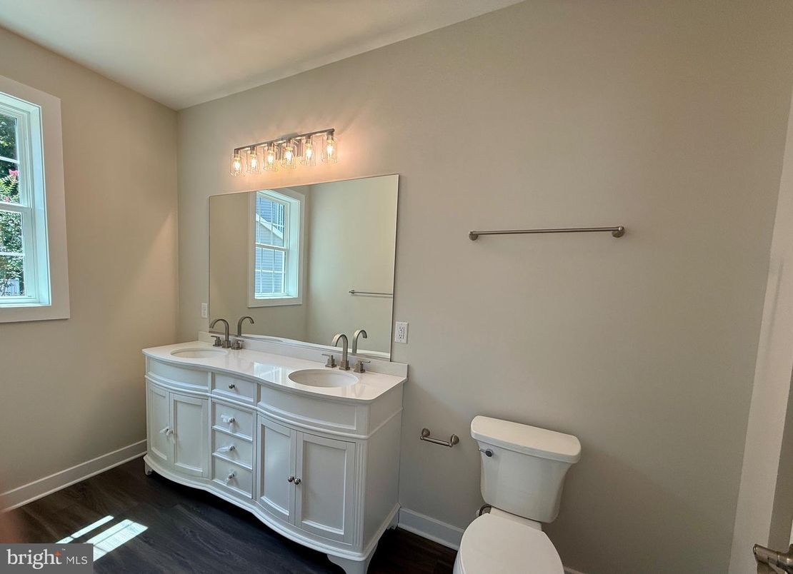 Bathroom, Dual Sink Vanities, Interior, Wood Texture Flooring