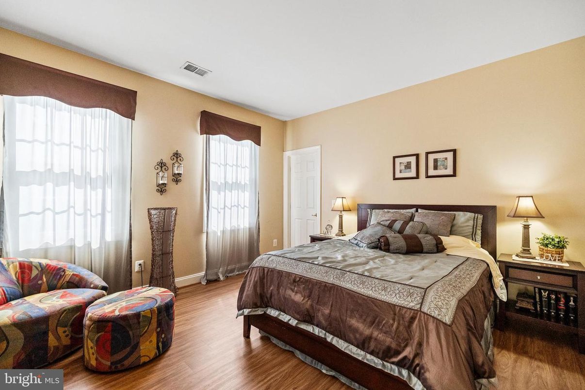 Bedroom, Interior, Wood Texture Flooring