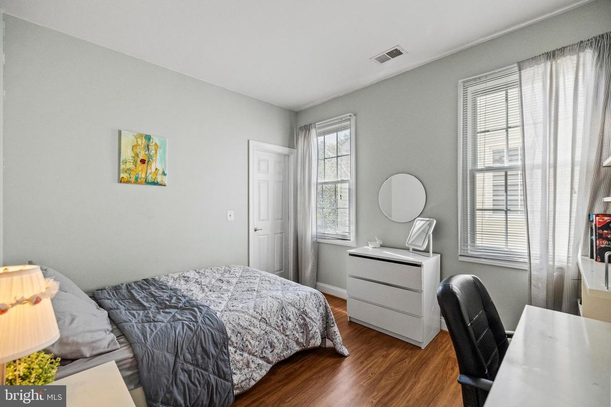 Bedroom, Home Office, Interior, Wood Texture Flooring