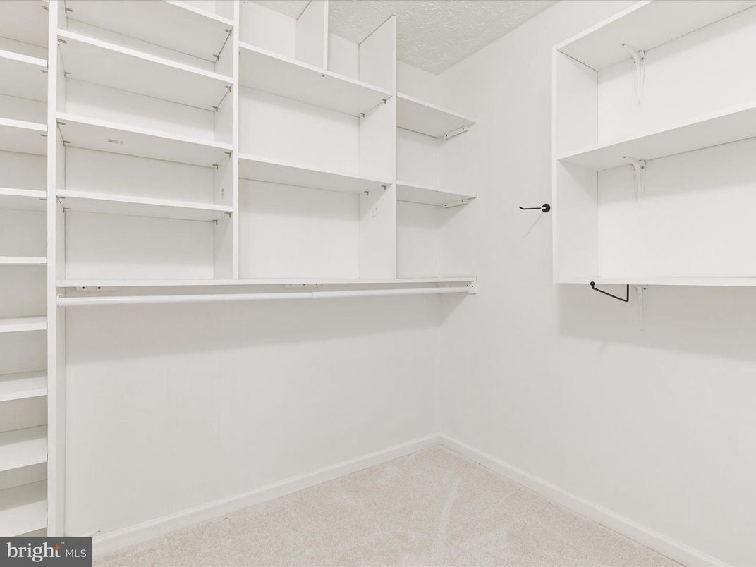 Interior, Walk-in Closets