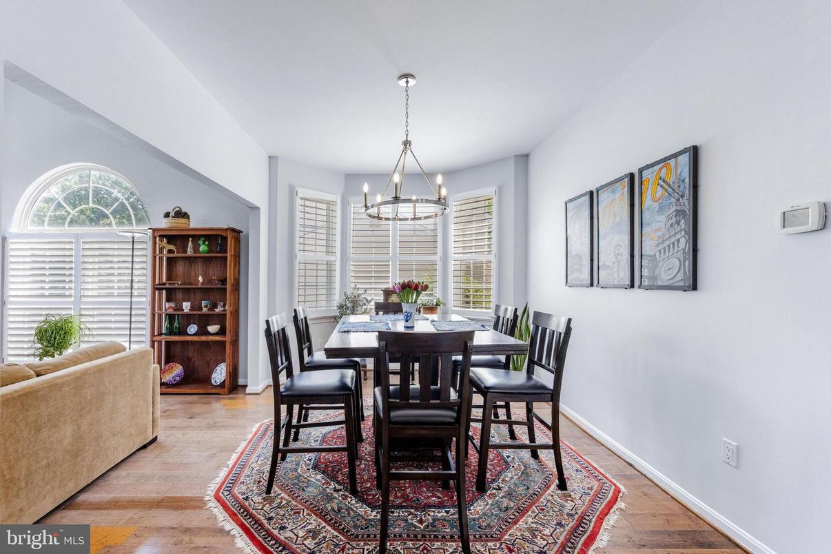 Chandelier, Dining room, Interior, Pendant Lights, Wood Texture Flooring
