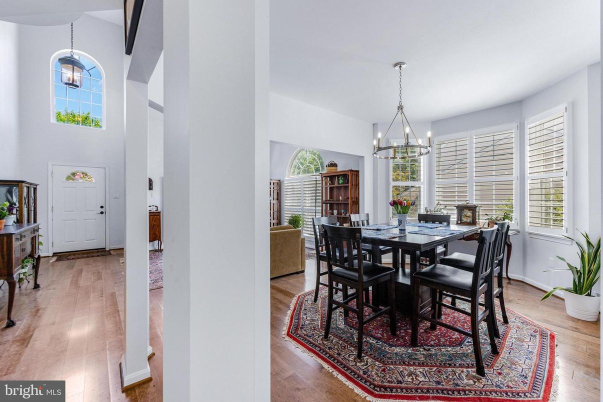 Chandelier, Dining room, Interior, Pendant Lights, Wood Texture Flooring