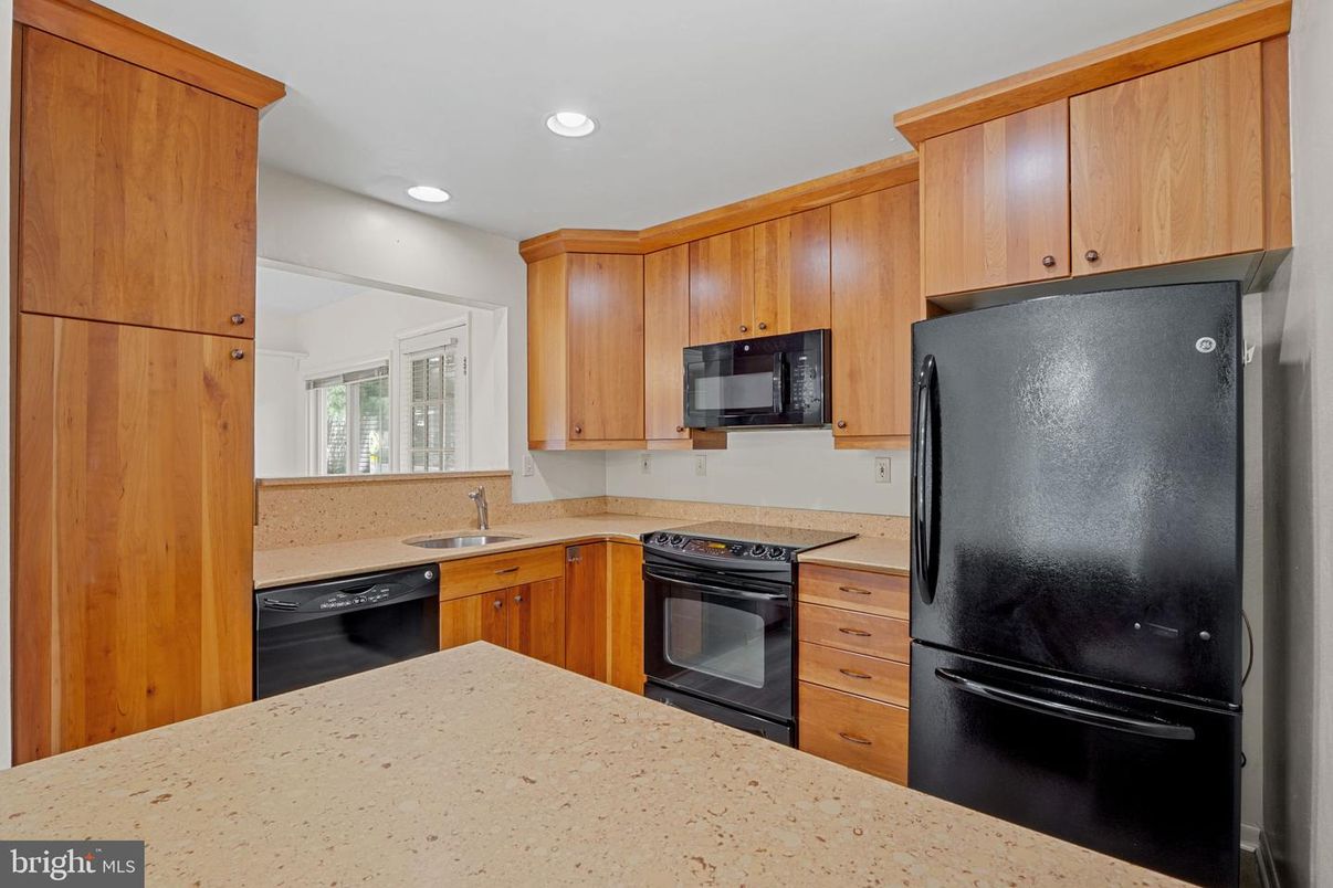 Interior, Kitchen, Recessed Lighting