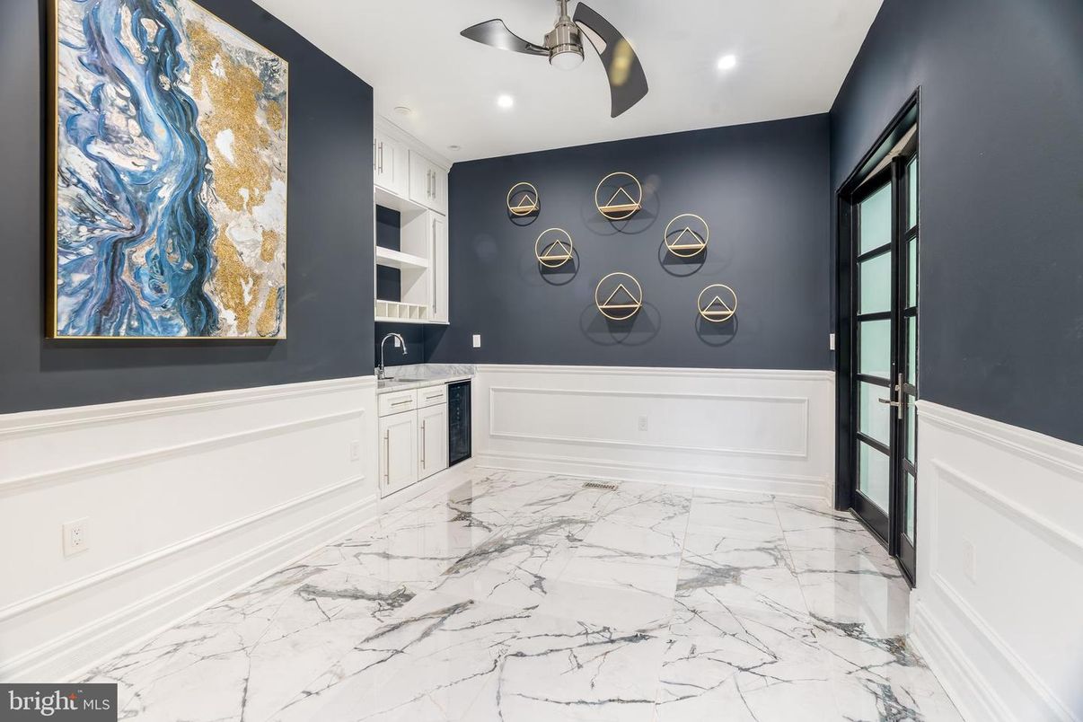 Interior, Marble, Recessed Lighting