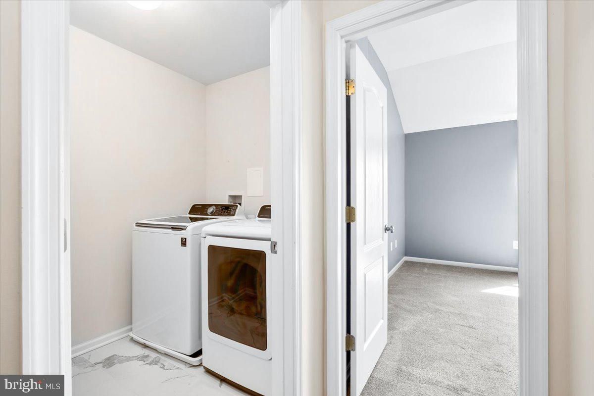 Interior, Washer