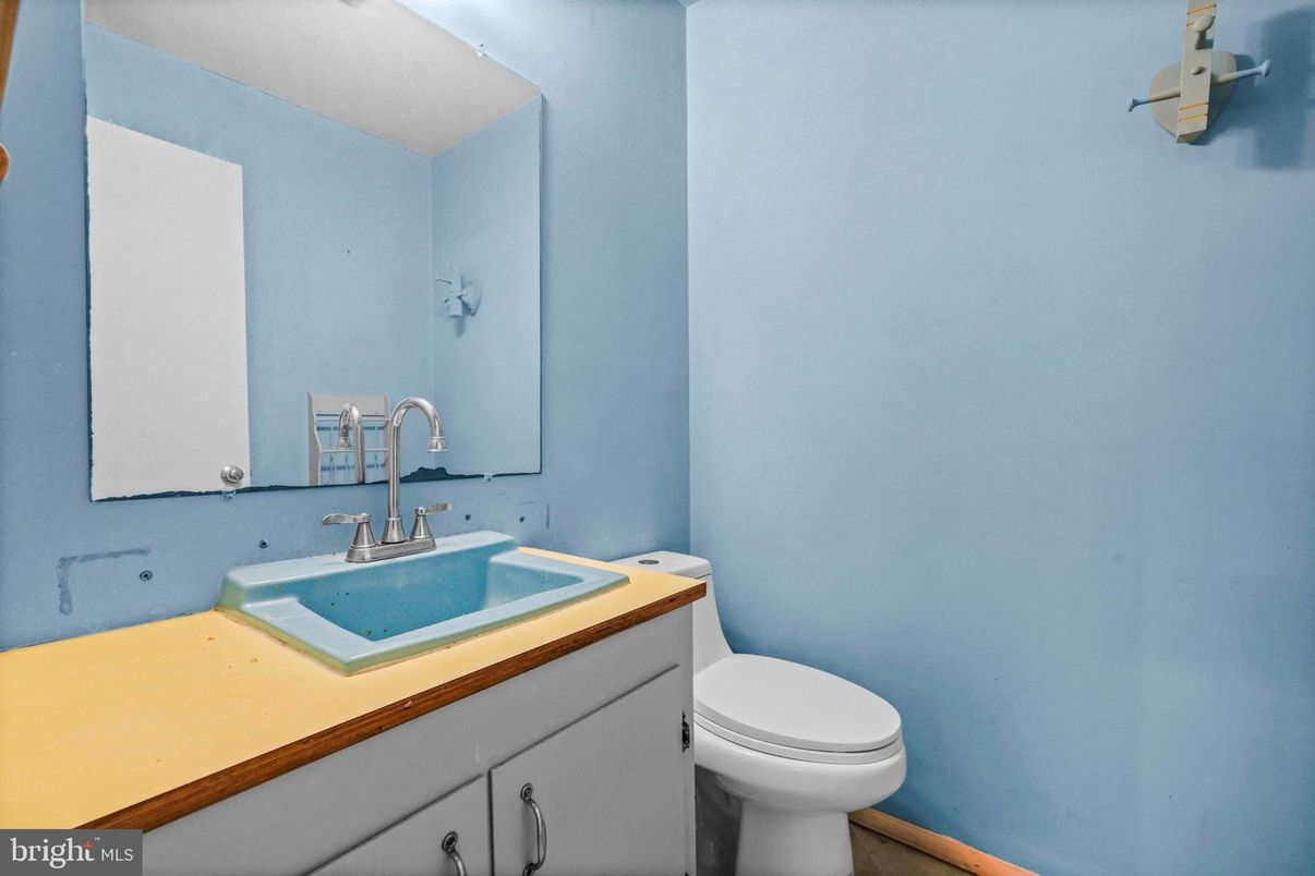 Bathroom, Interior