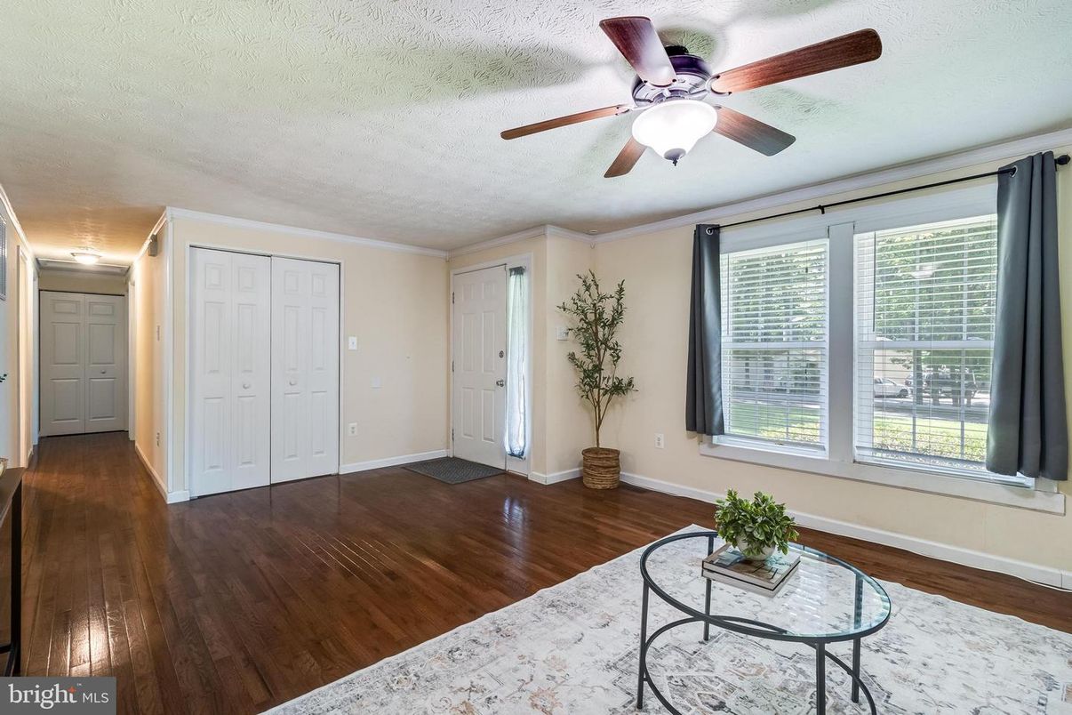 Empty room, Interior, Wood Texture Flooring