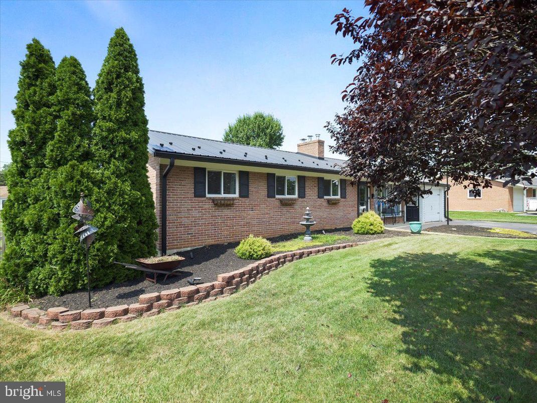 Backyard, Exterior, Solar Panels