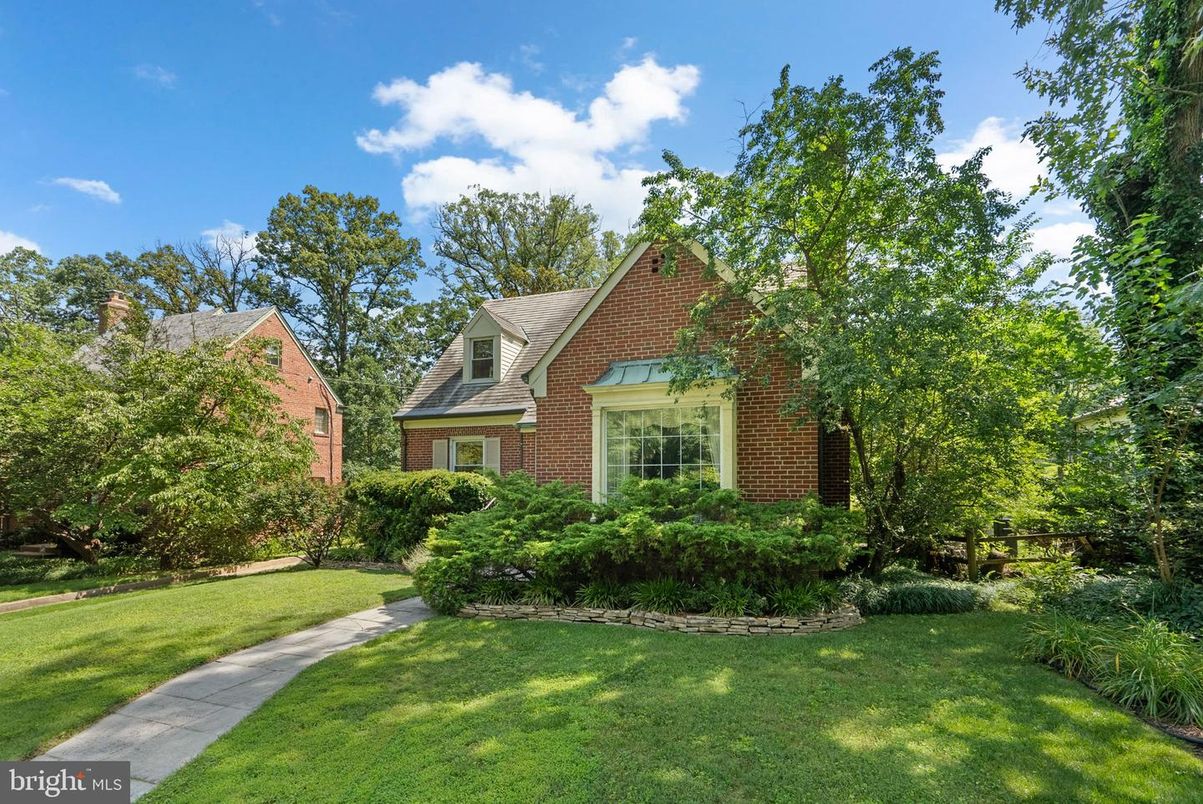 Exterior, Facade, Brick Facade, Tudor Revival