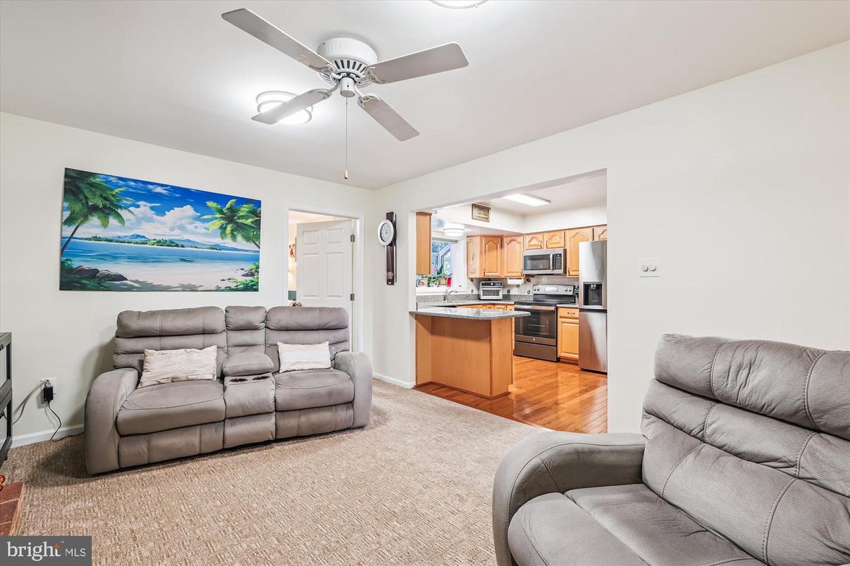 Interior, Kitchen, Living room, Stainless Steel Appliances, Wood Texture Flooring