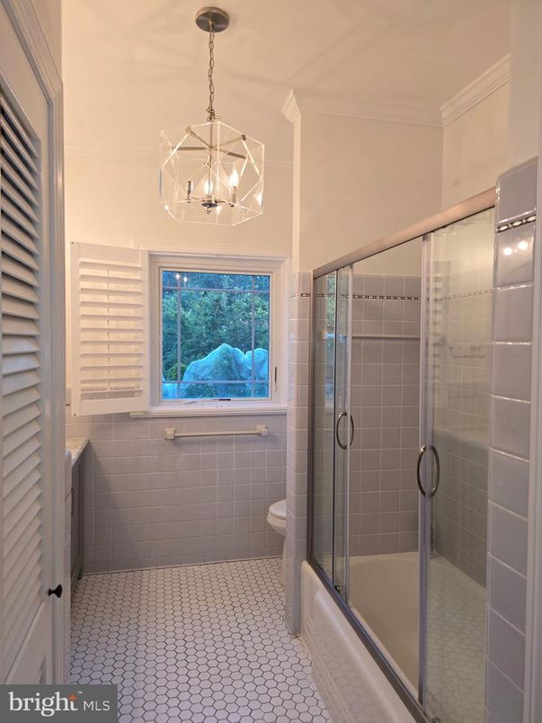 Bathroom, Chandelier, Glass Shower, Interior, Pendant Lights