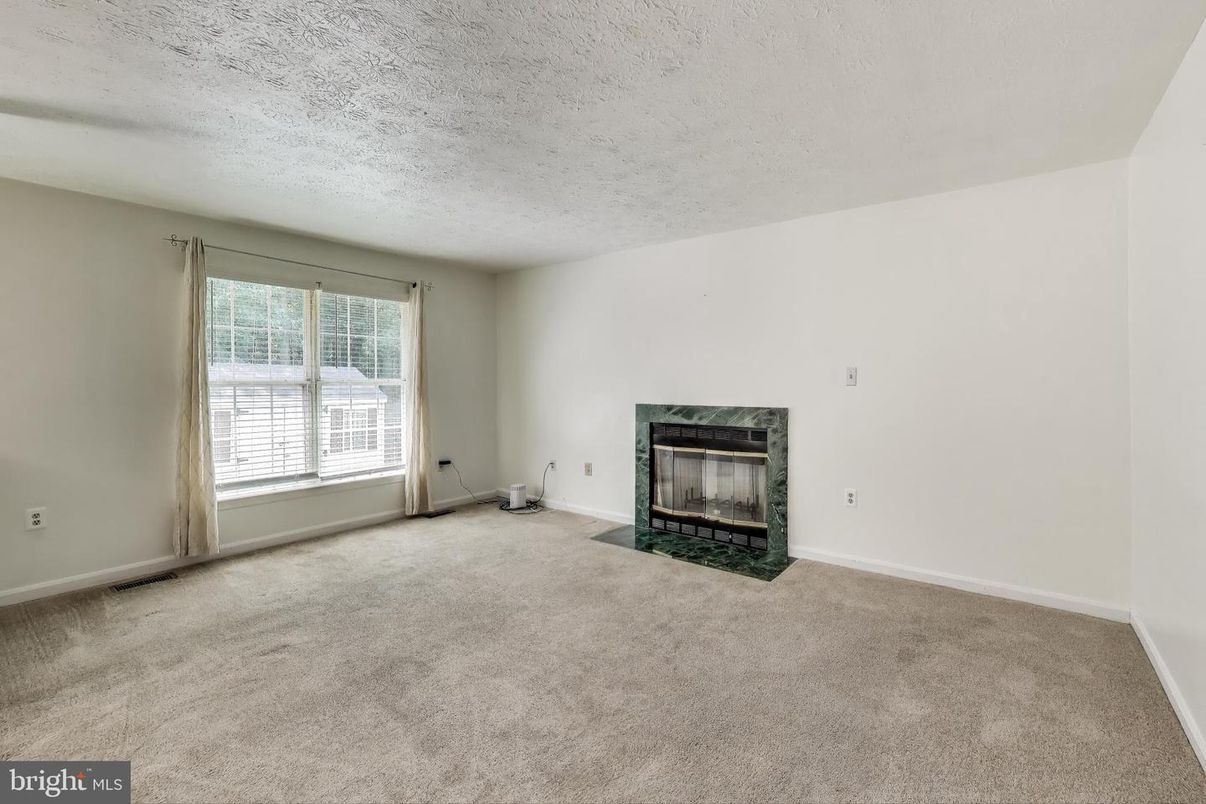 Empty room, Fireplace, Interior