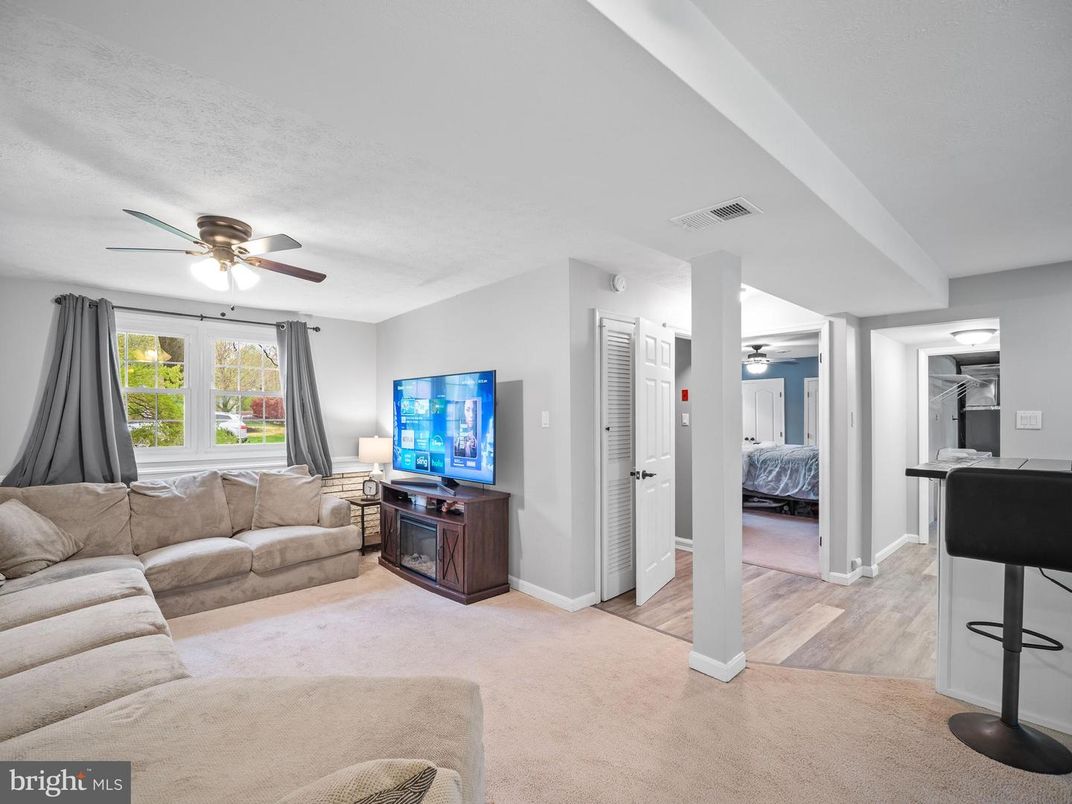 Bedroom, Interior, Living room, Wood Texture Flooring