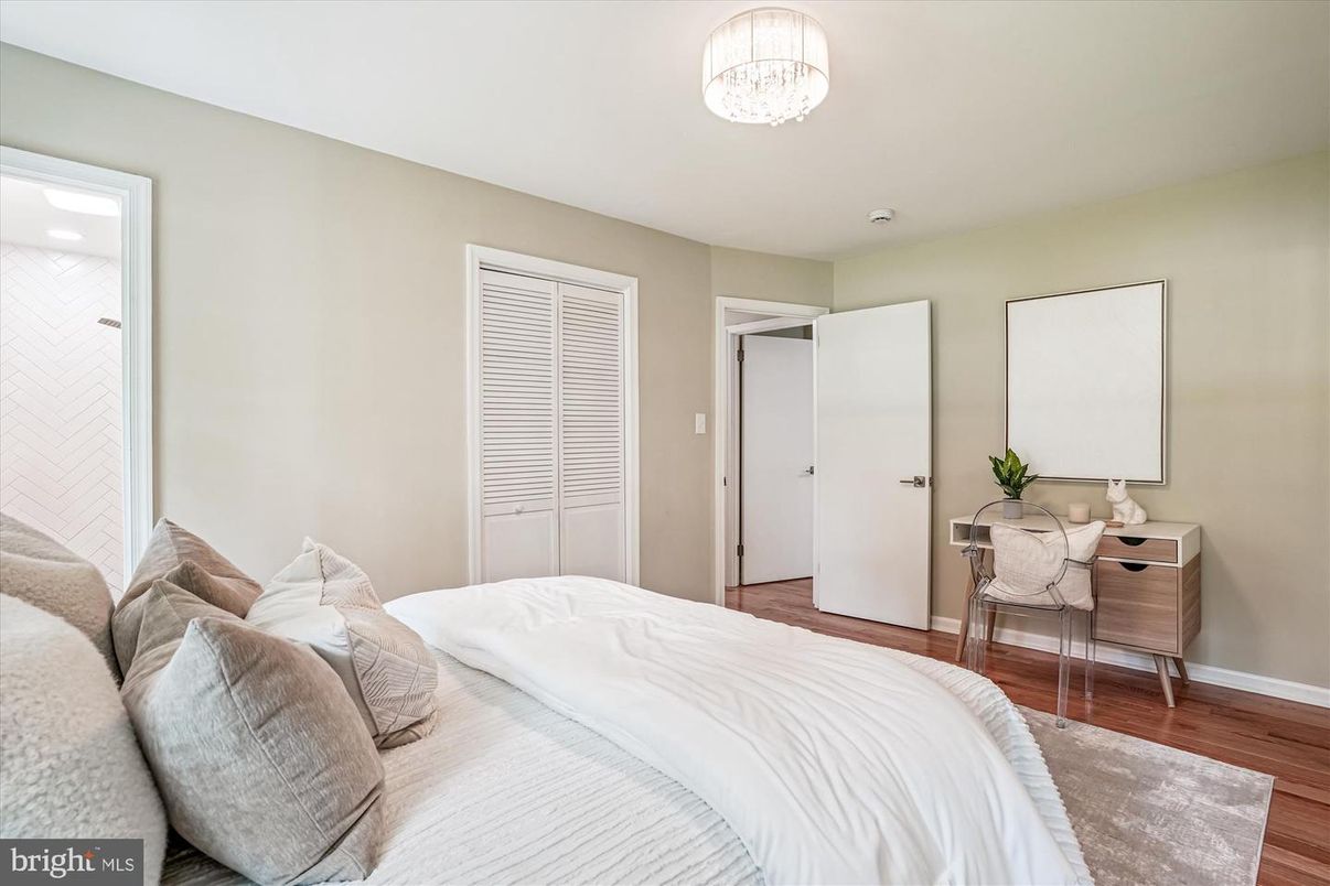 Bedroom, Chandelier, Interior, Wood Texture Flooring