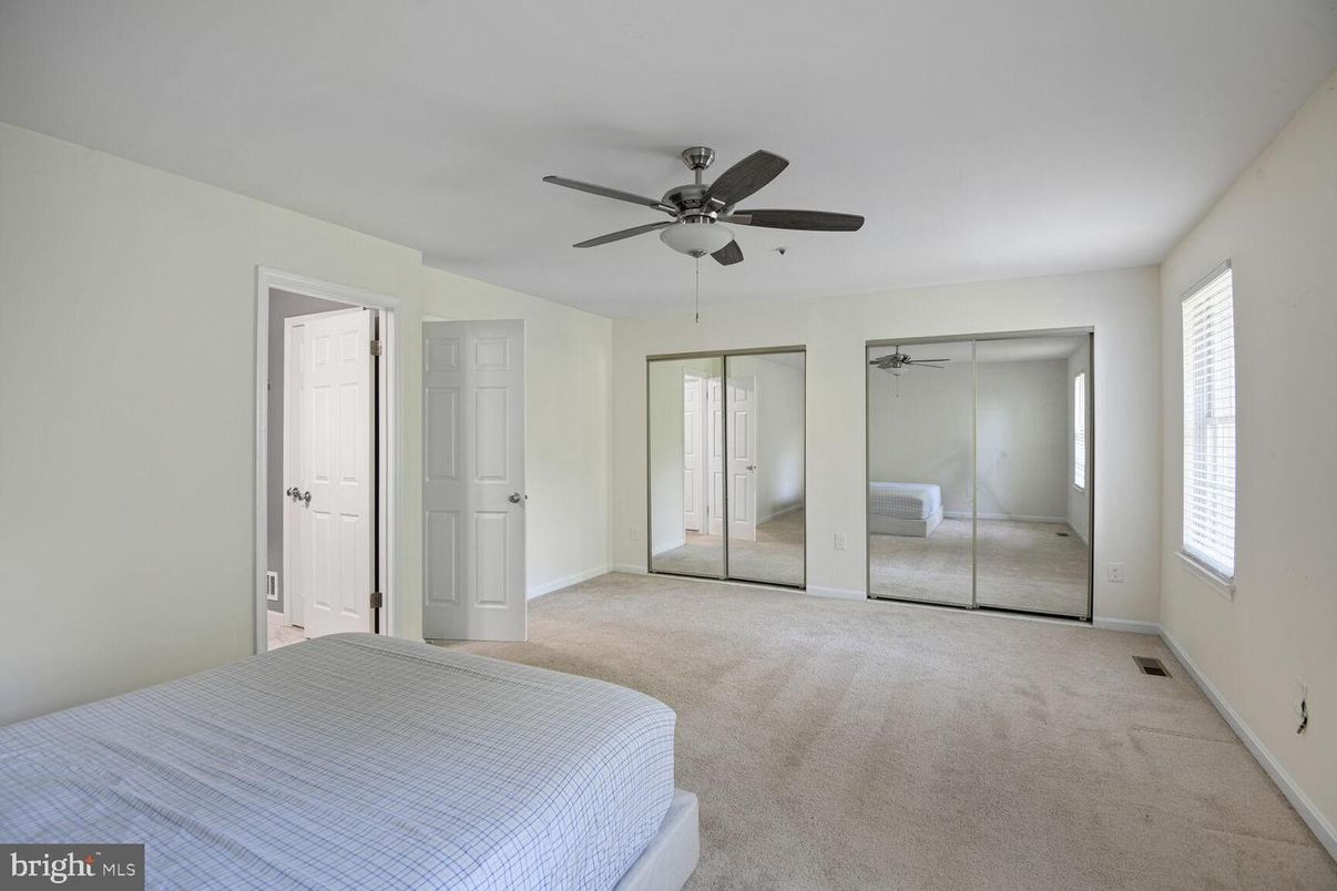 Bedroom, Empty room, Interior