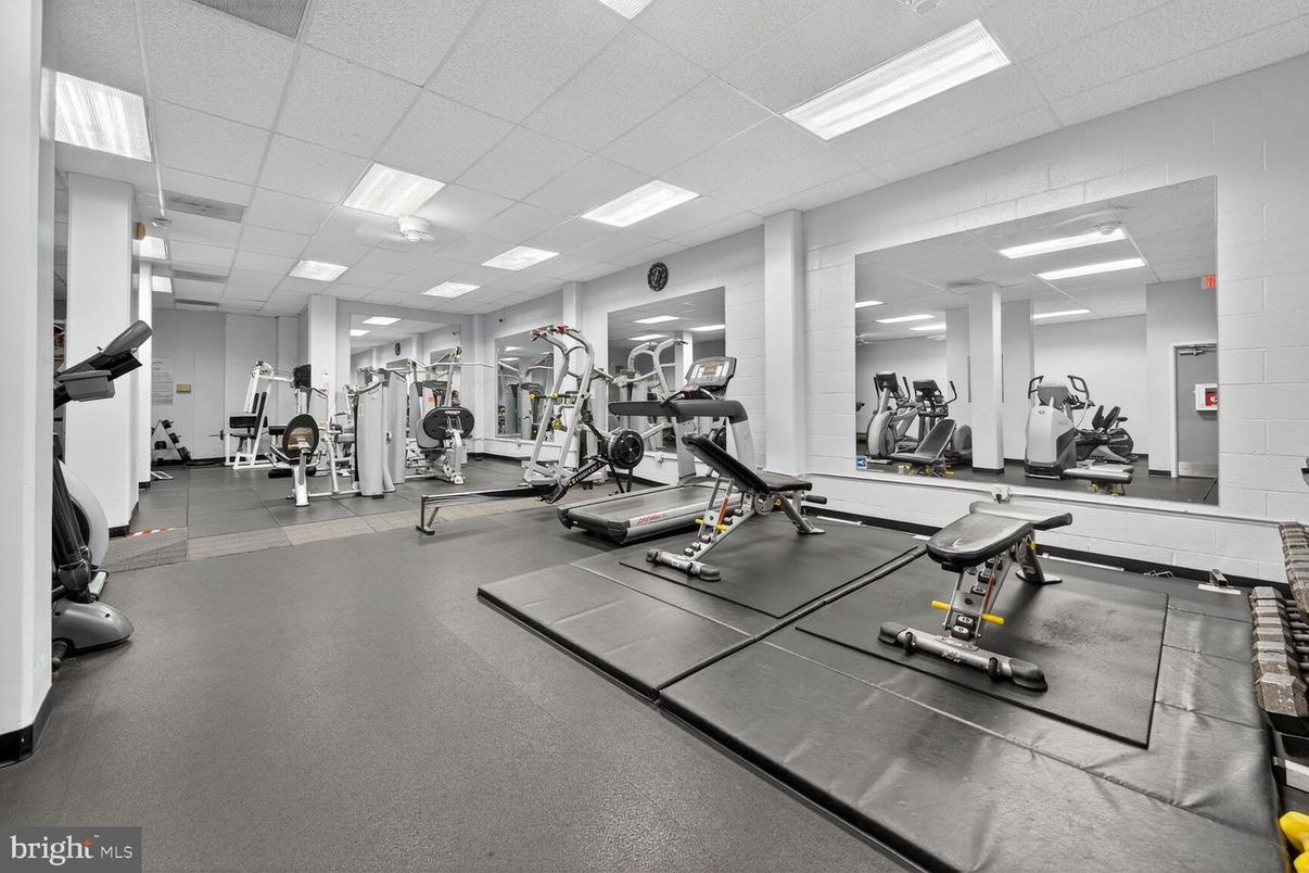 Fitness Equipment, Gym, Interior, Recessed Lighting