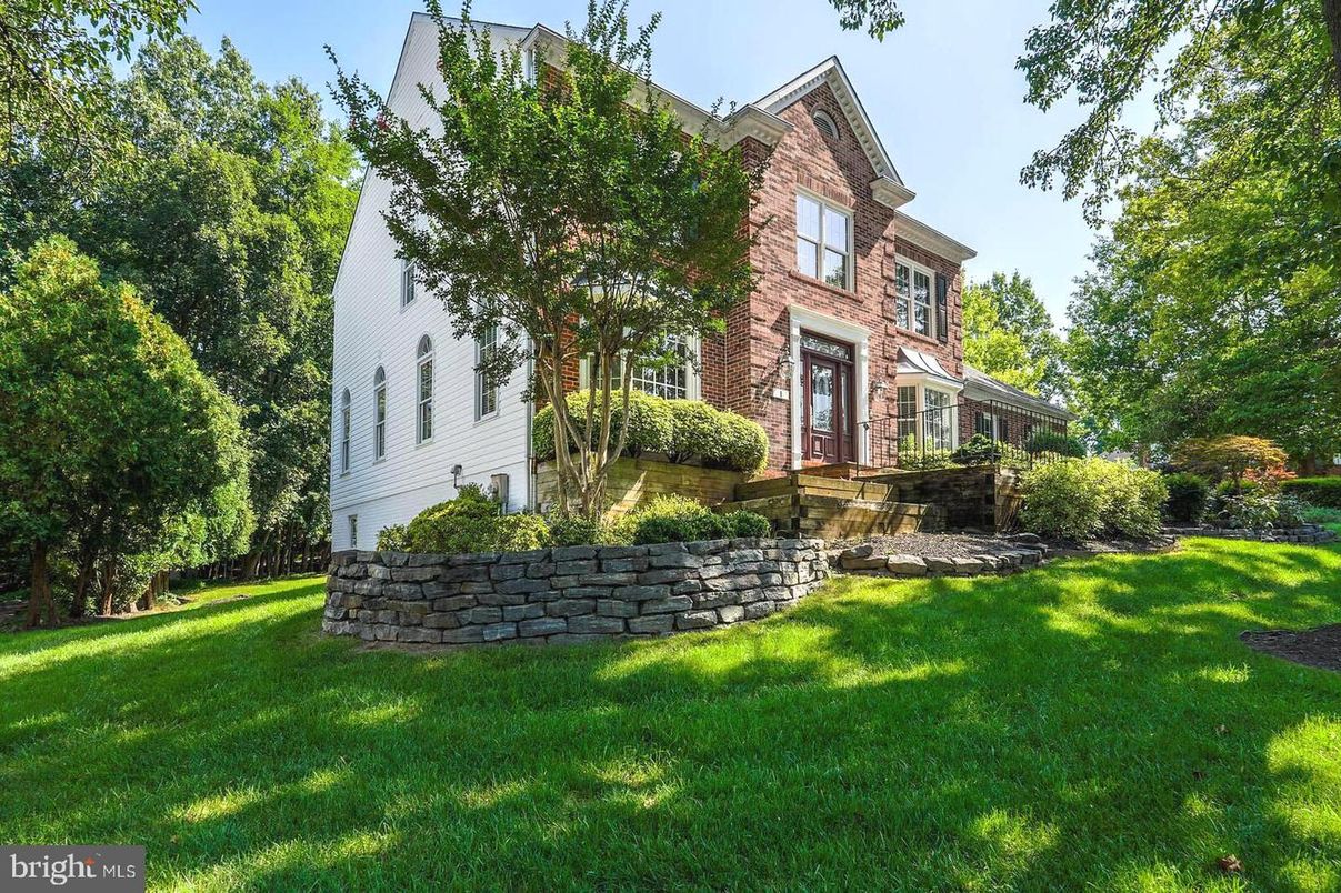 Backyard, Exterior, Facade, Brick Facade, Tudor Revival