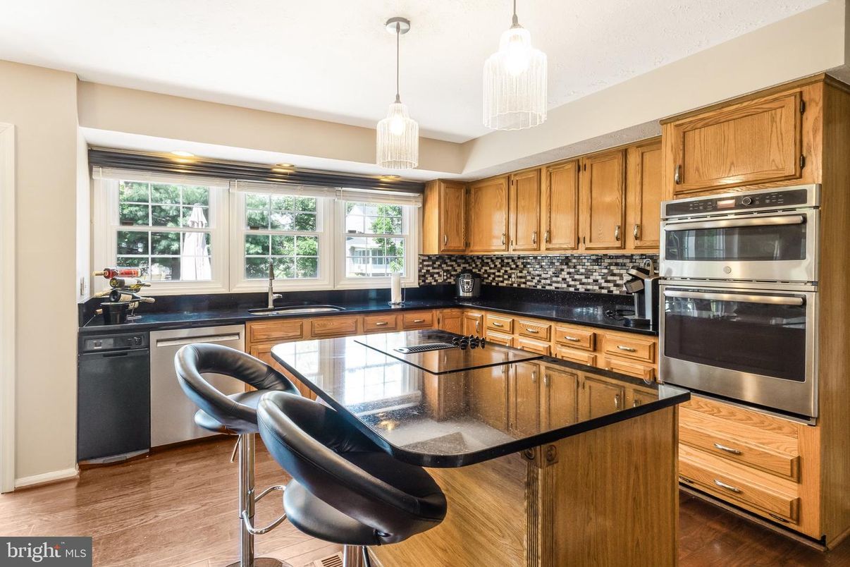 Interior, Kitchen, Pendant Lights, Stainless Steel Appliances, Wood Texture Flooring