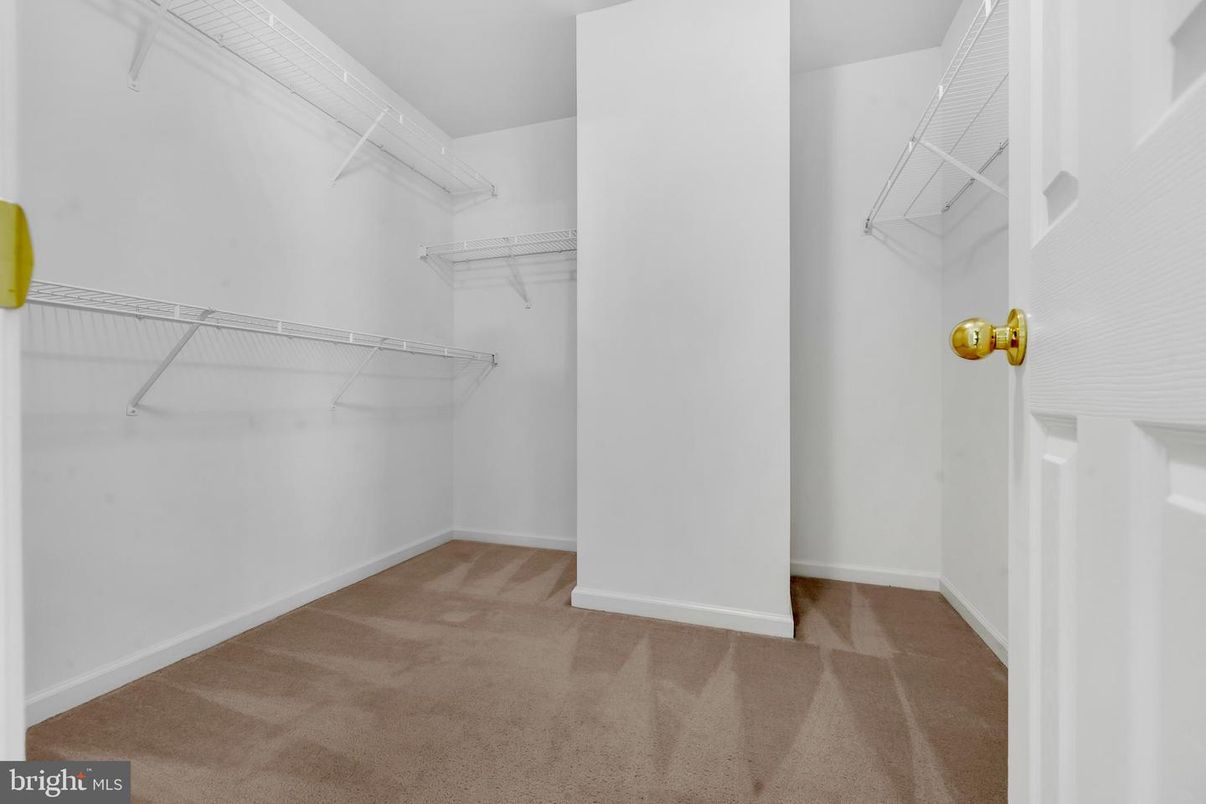 Interior, Walk-in Closets