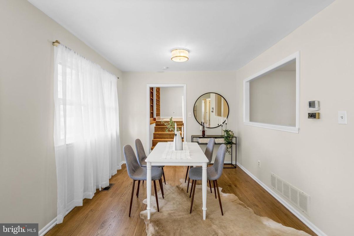 Dining room, Interior, Wood Texture Flooring