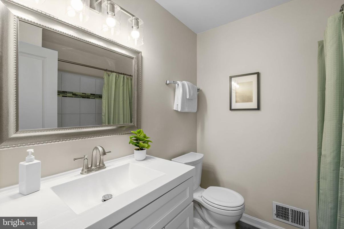 Bathroom, Interior