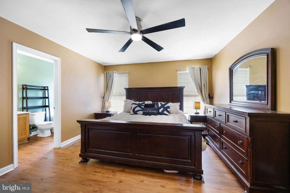 Bathroom, Bedroom, Interior, Wood Texture Flooring