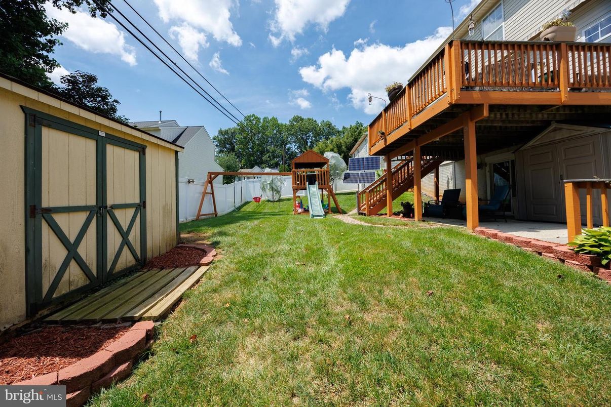 Backyard, Exterior, Playground
