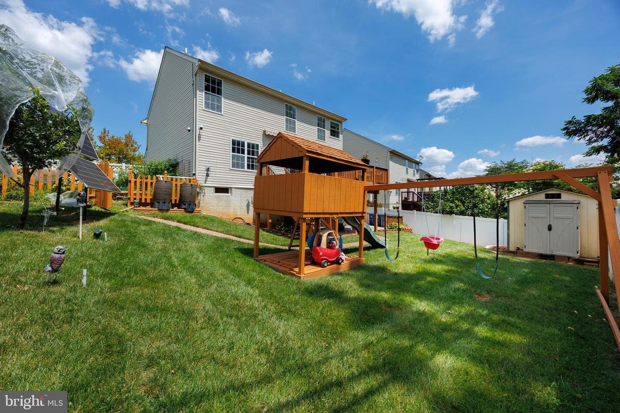 Backyard, Exterior, Playground