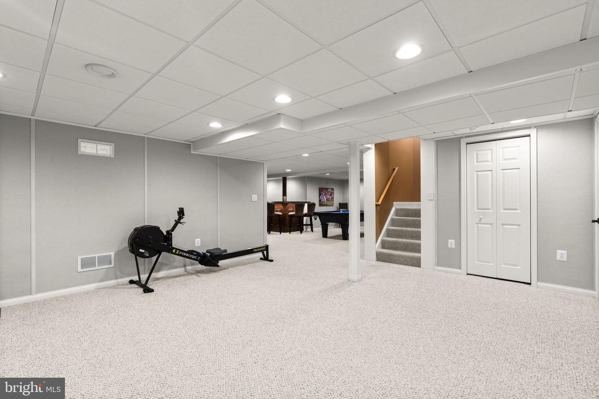 Fitness Equipment, Game Room, Interior, Recessed Lighting