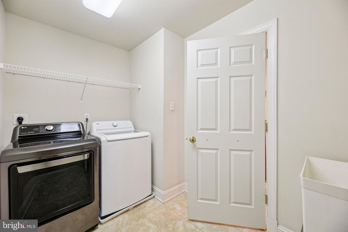 Interior, Utility Closets, Washer
