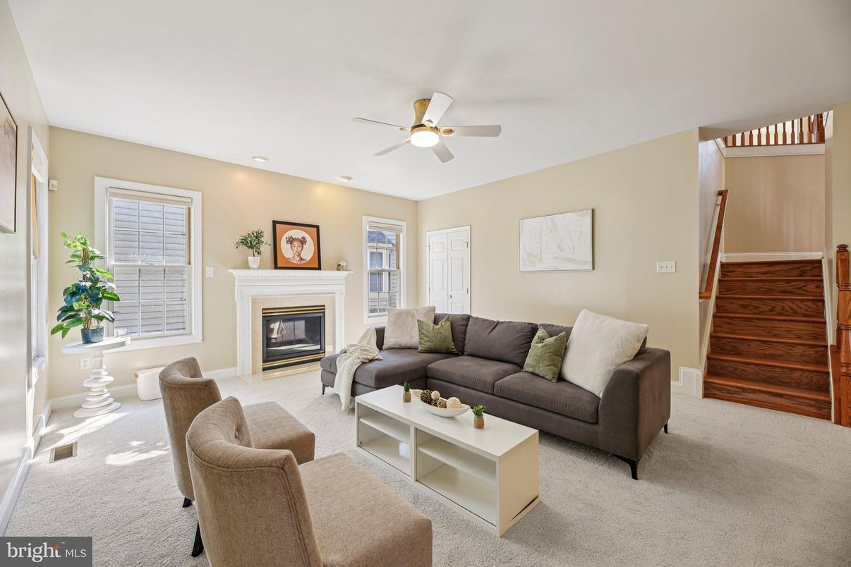 Fireplace, Interior, Living room, Recessed Lighting