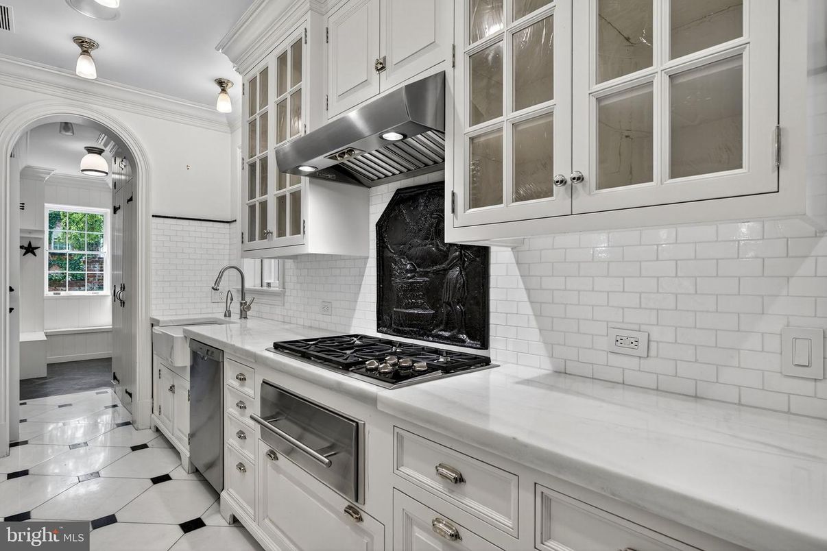 Interior, Kitchen, Stainless Steel Appliances