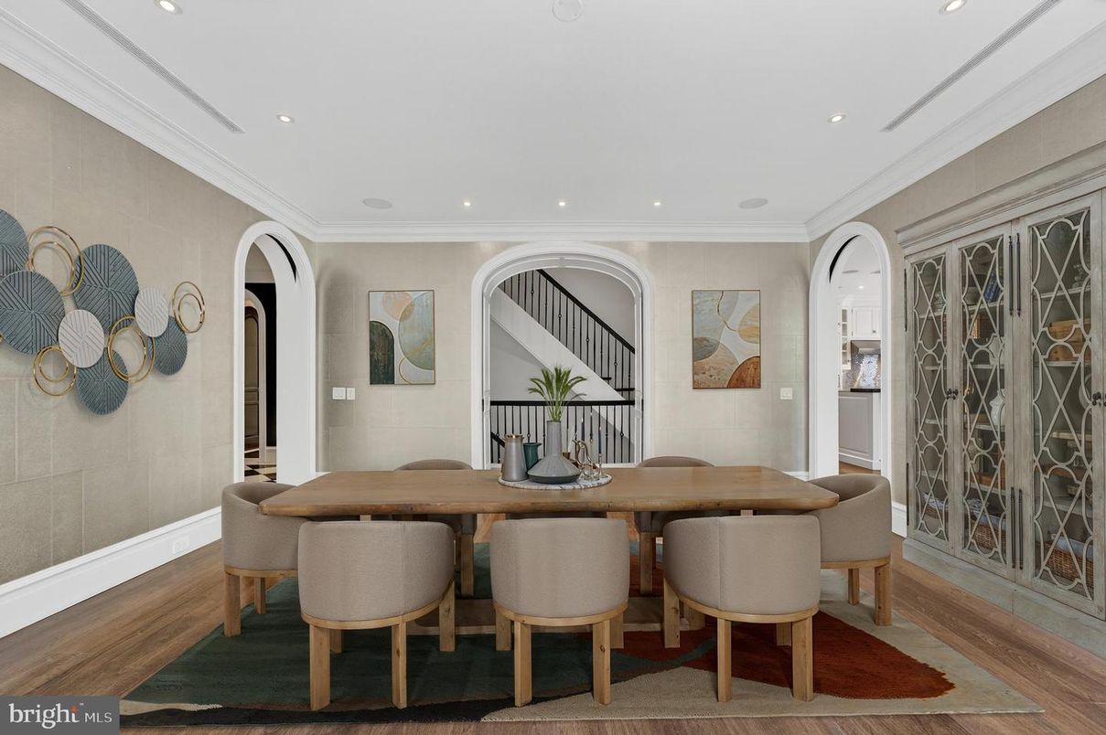 Dining room, Interior, Recessed Lighting, Wood Texture Flooring